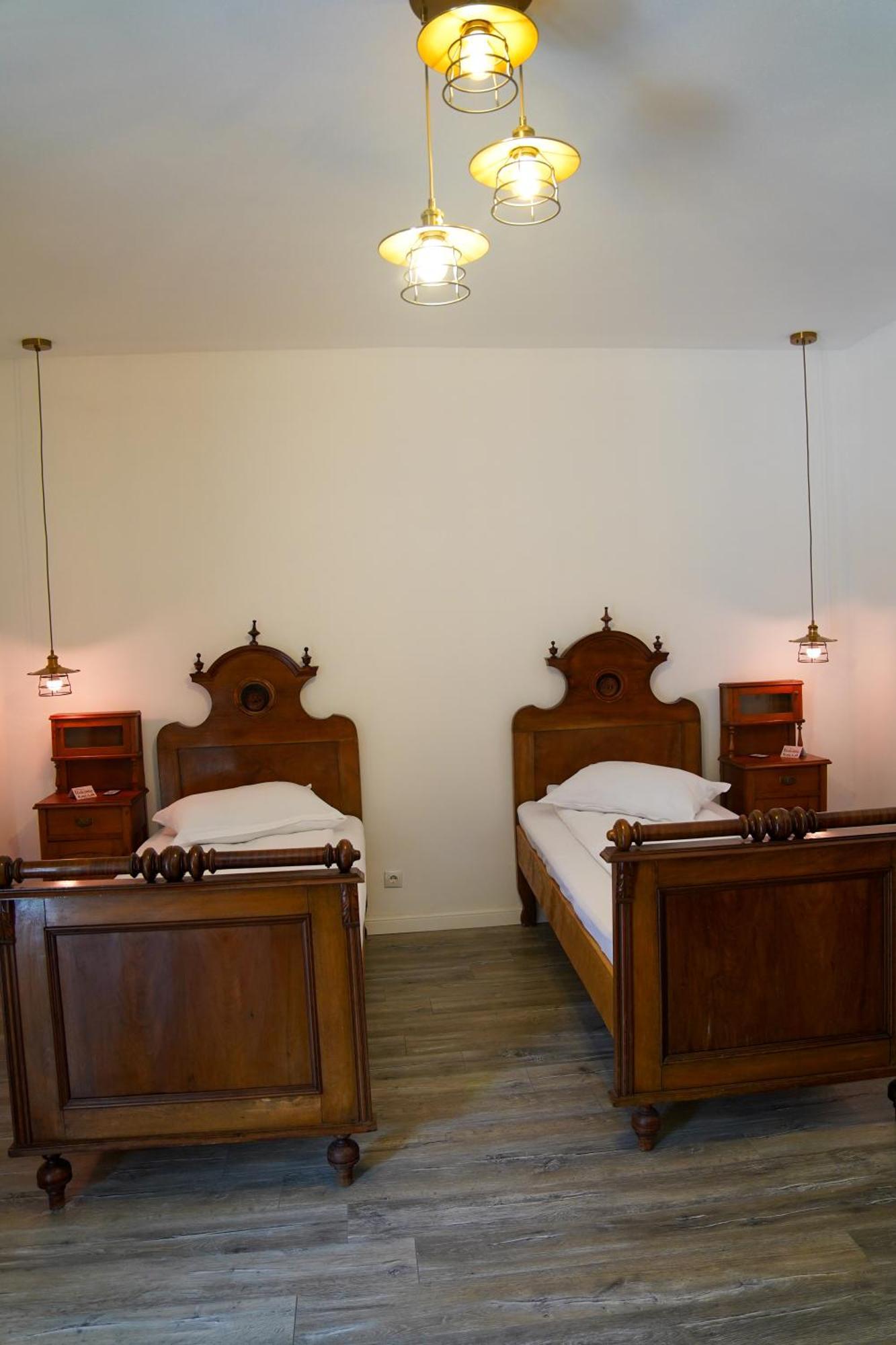 Hotel Kata - Lak BaileTusnad Esterno foto